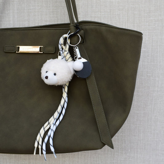 Teddy sport bag charm aan groene tas