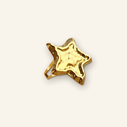 Textured star ring gold - main photo