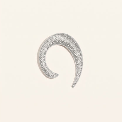 Gebogen broche zilver