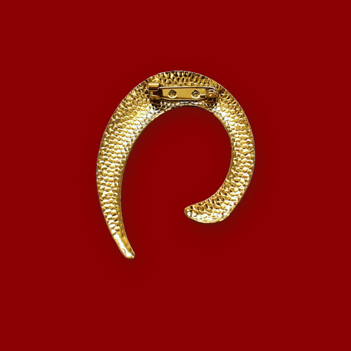 Gebogen broche goud