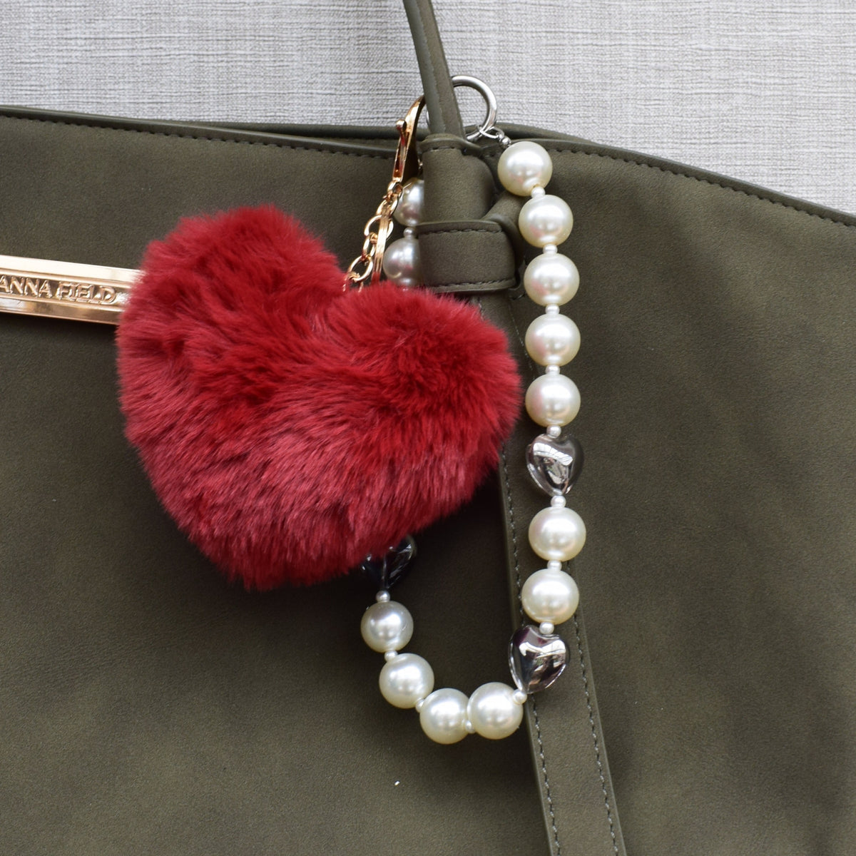 Hearts and pearls bag charm, detail