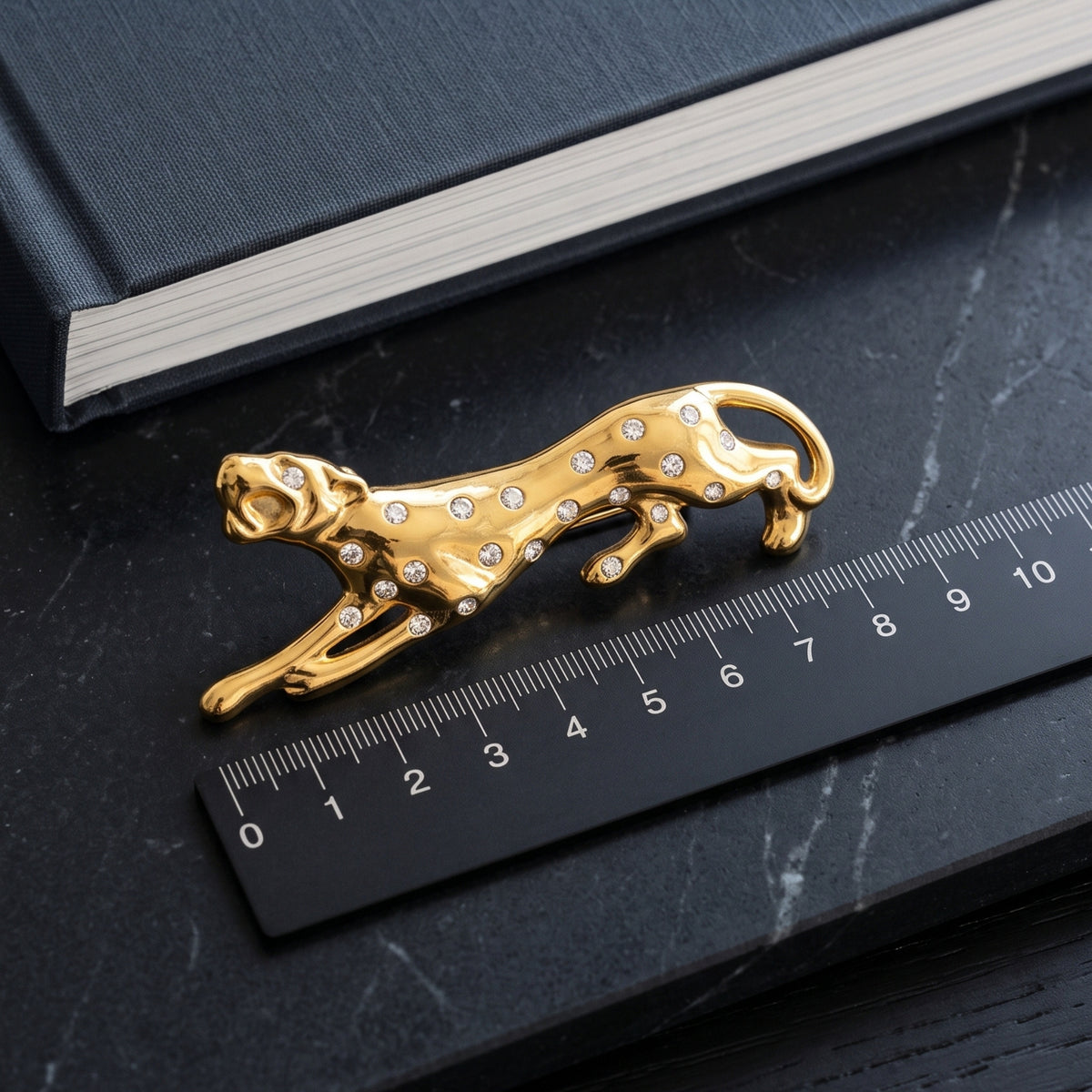 Panter broche goud wit