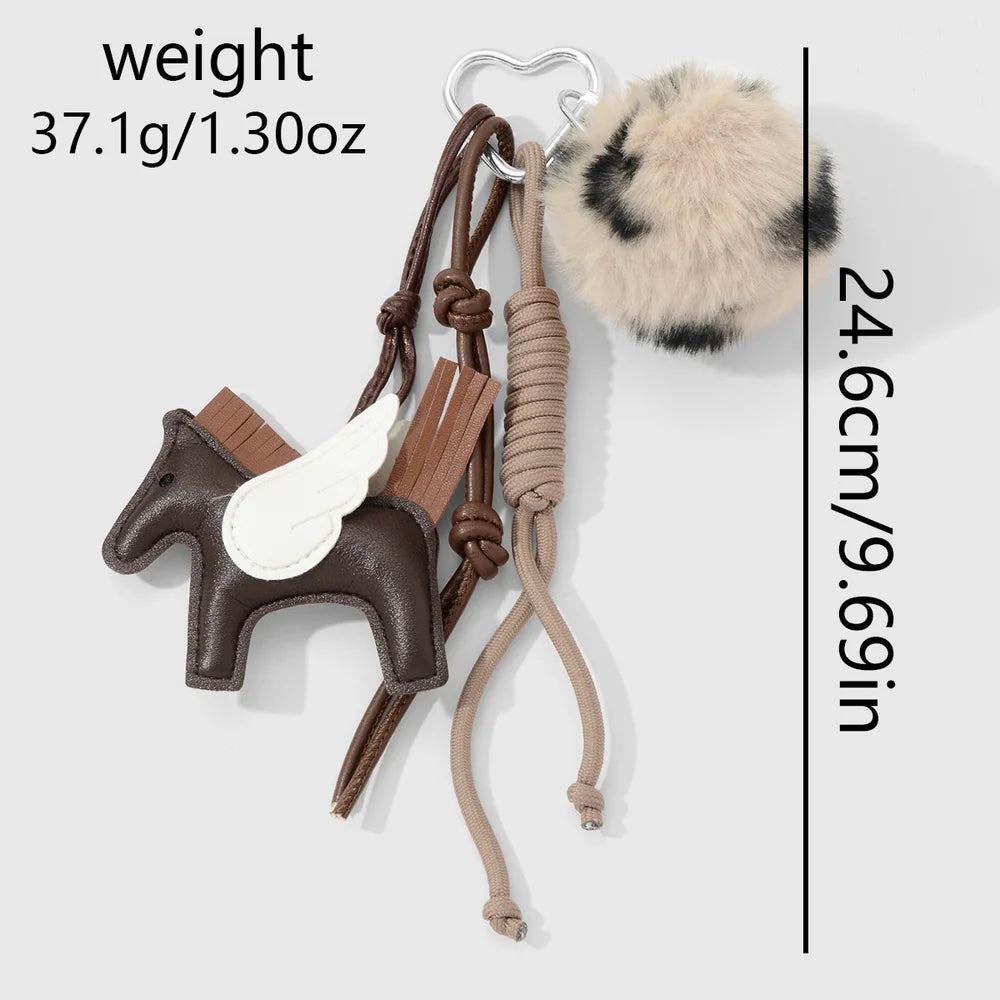 Pegasus bag charm bruin